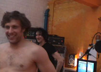 Oscar came to London just to get nude